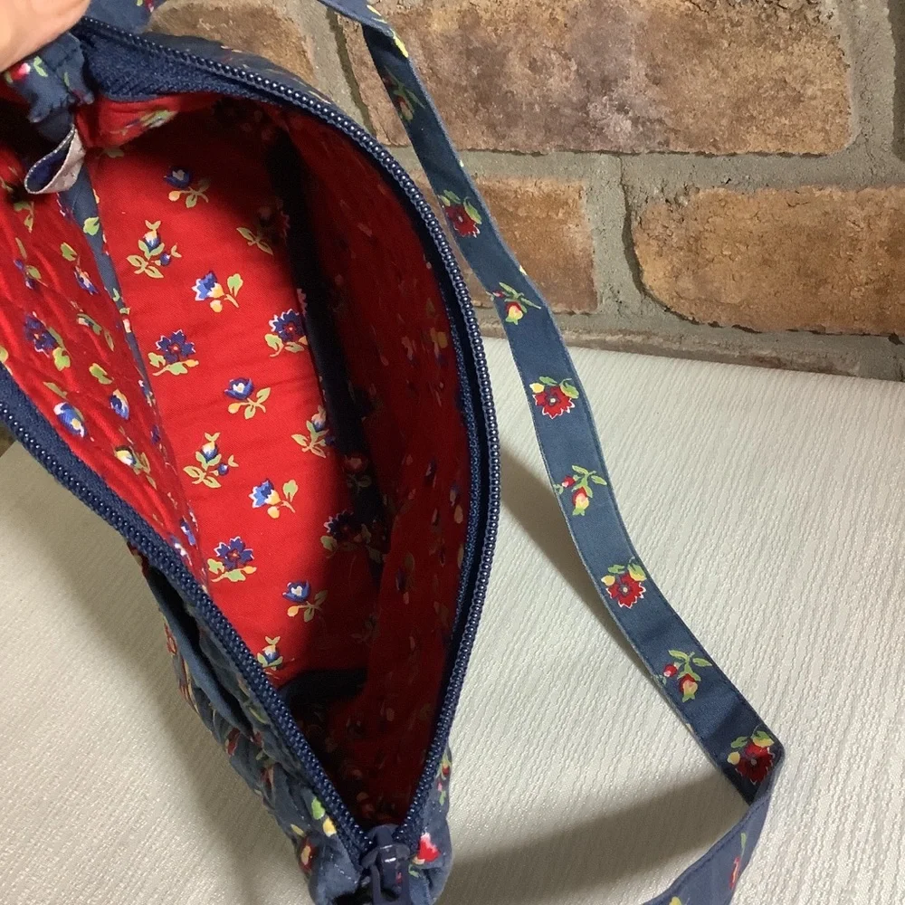 QK Quilted Blue Floral Shoulder Bag